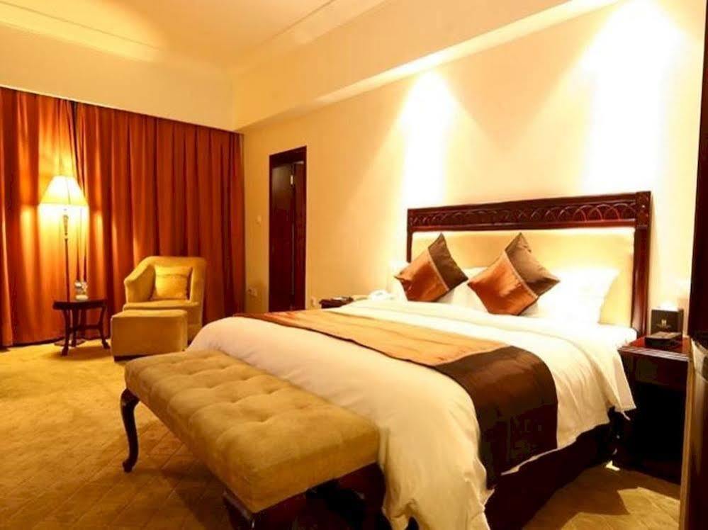 Huaxin International Hotel Нинбо Экстерьер фото